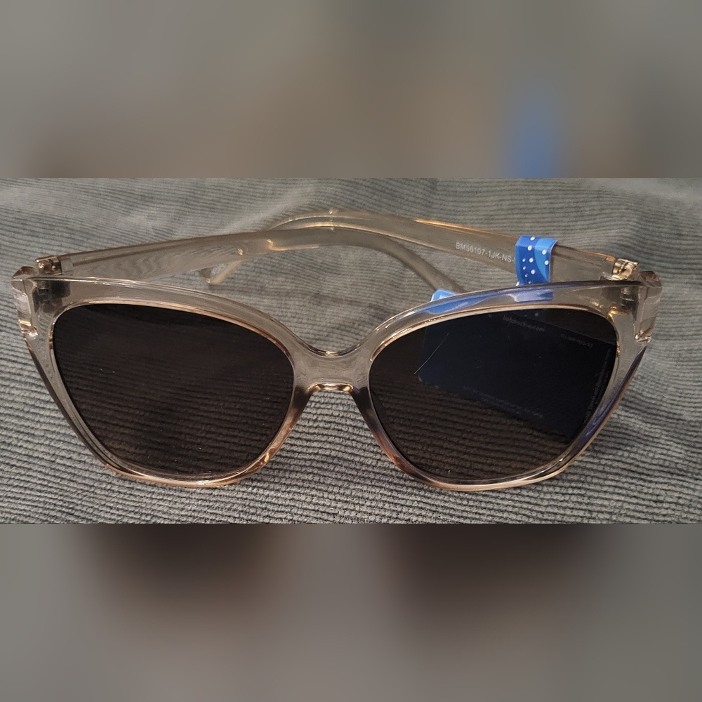 Bob Mackie NWT Brown Sunglasses